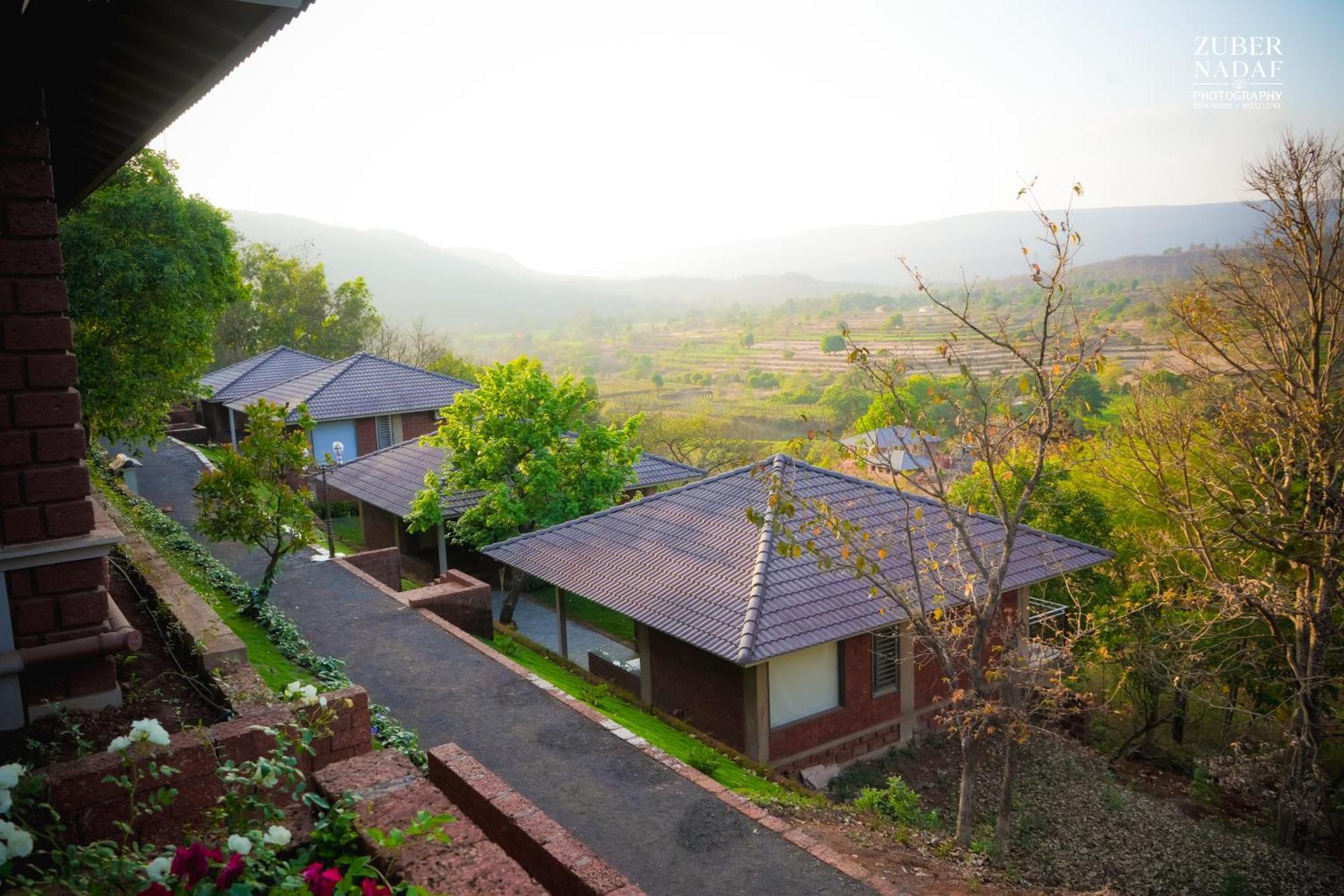 Kireina Wellness Resort Koynanagar Buitenkant foto